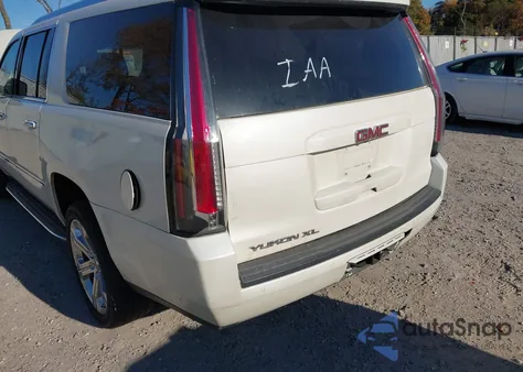 2019 GMC Yukon Xl Slt z USA, uszkodzony, nr VIN 1GKS2GKC6KR371332